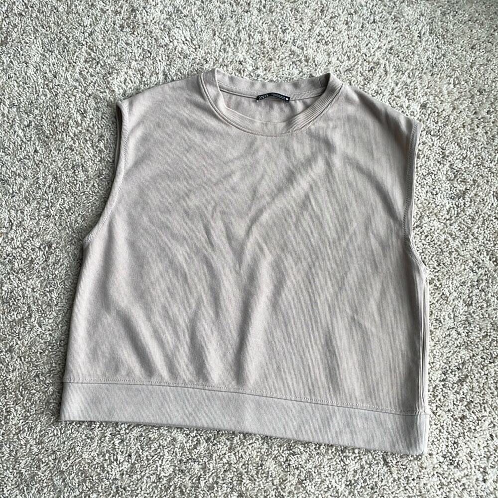 ZARA Cream / Tan Crewneck Crop Sleeveless Muscle Tee Size M